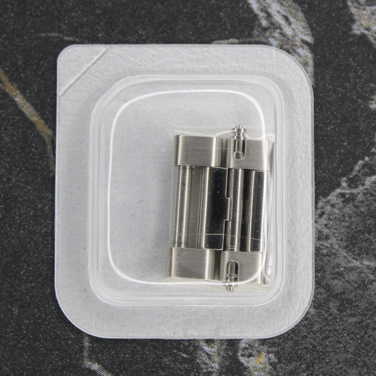 Maglia di prolunga rapida easy-link B32-23043 blister originale bracciale 72190 72190A 72200 72210 72210A 72400 72400A 72600 72600A 78200 78210 78590 78800 115200 115210 115234 116200 116234 116244 116264 116300 116334 116400 116400GV 116710BLNR 116710LN 116680 116520 116500LN 116622 126622 Date Datejust 36mm Datejust 41mm Turn-O-Graph Milgauss GMT-Master II Yacht-Master Yacht-Master II Daytona