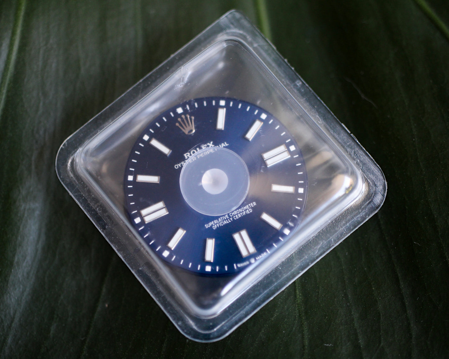 NEW Rolex 124300 OP 41mm Quadrante Blu Chromalight Dial In Blister