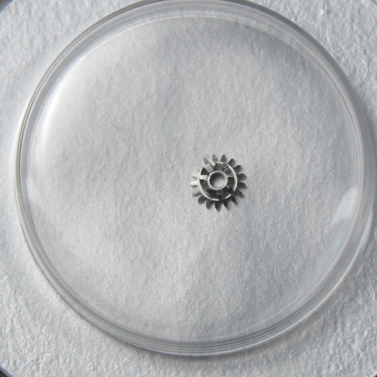 NEW Rolex 3035 3035-5026 Pignone di Carica Rocchetto a Taglio Nuovo In Blister