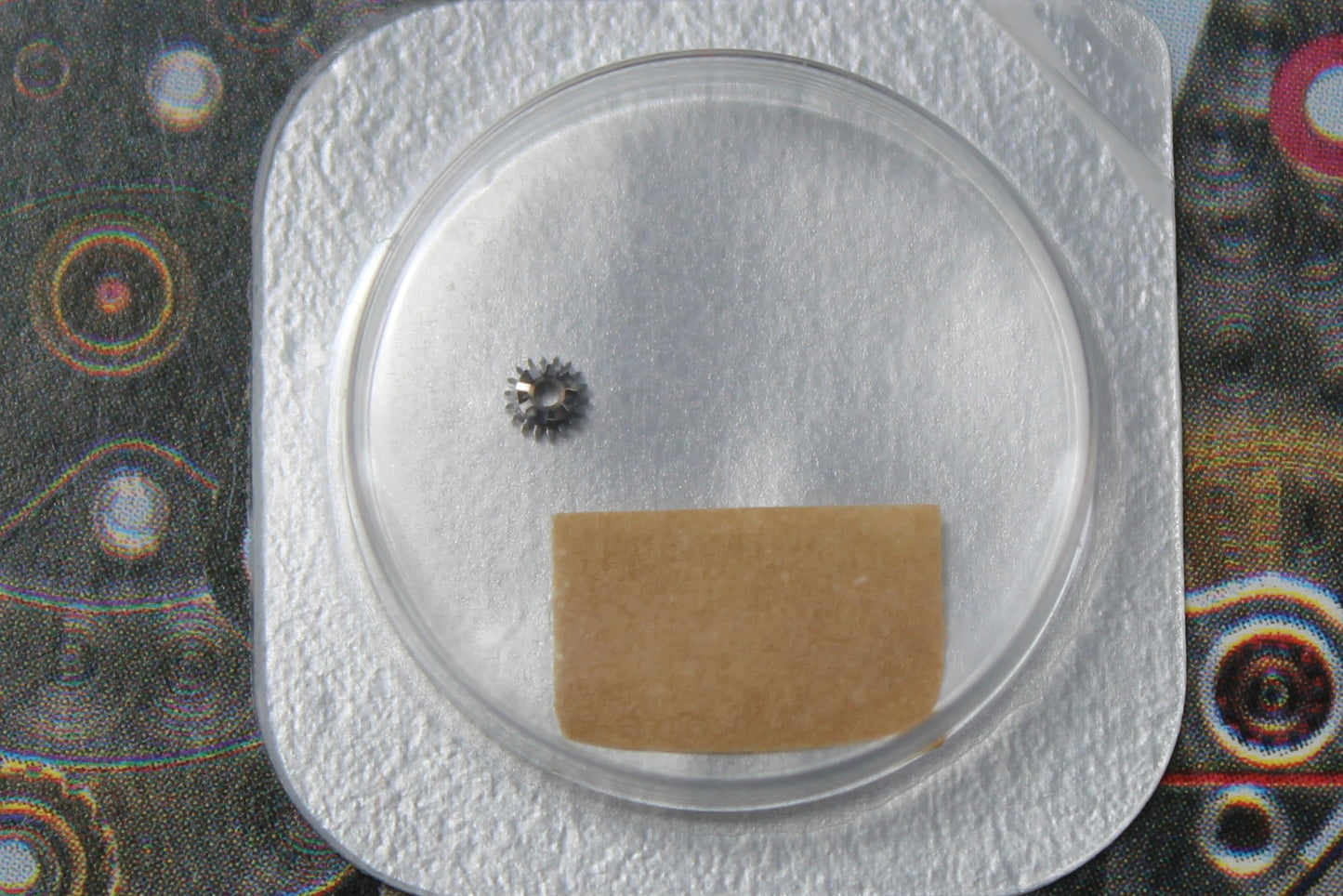 NEW Rolex 2235-204 Pignone di Carica Originale In Blister