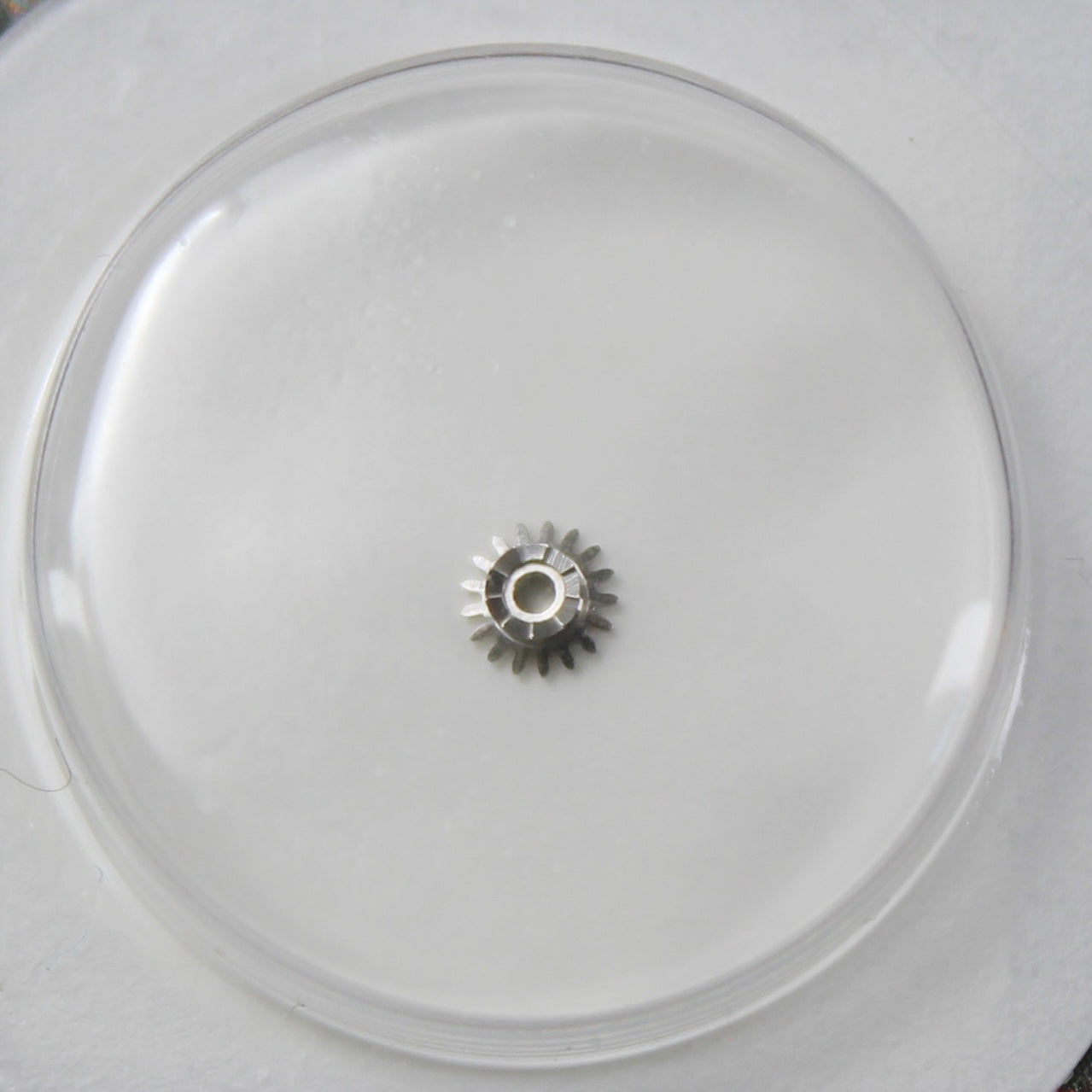 NEW Rolex 3035 3000-204 Pignone di Carica Rocchetto a Taglio Nuovo In Blister
